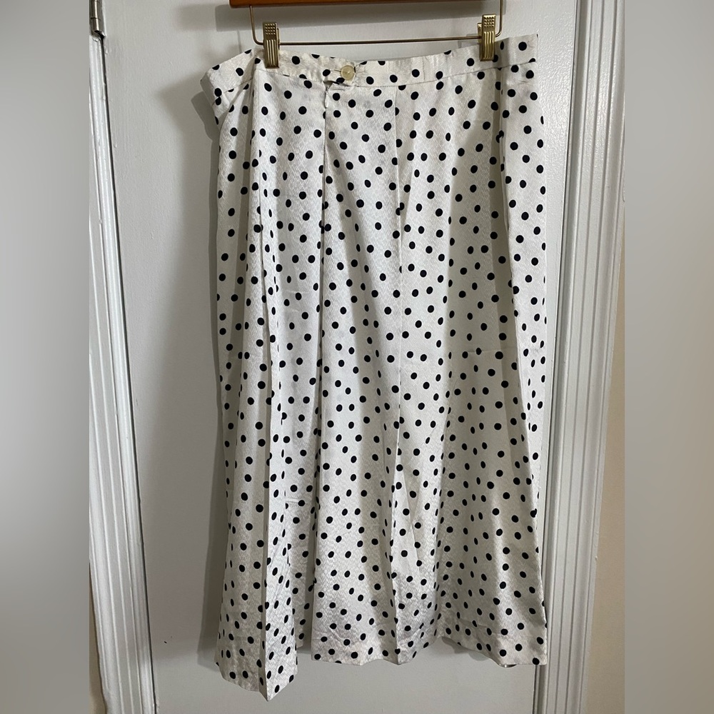 Givenchy skirt - Picture 2 of 3